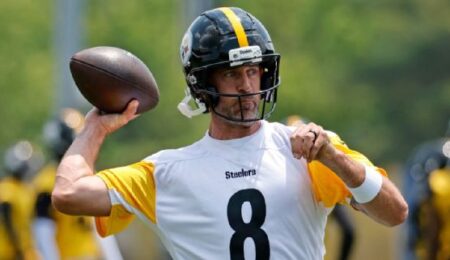 Rodgers: Joining Tomlin, Steelers 'Best for Soul'